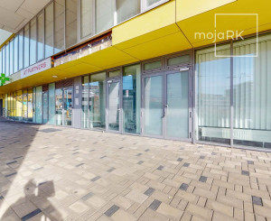 Komerčný priestor KRAMÁRE-ul.STROMOVÁ 183m2 s mnohofunkčným využitím v polyf.dome.