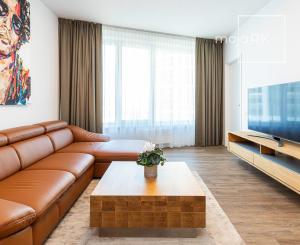 PRENAJATÉ, SKY PARK-2 izb.byt,zariadený,klimatizácia,parking.