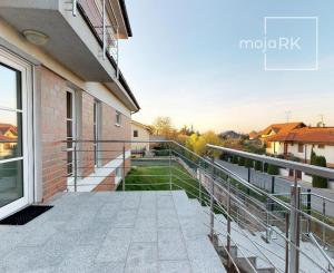 PRENAJATÉ-nadčasová vila,novostavba s kompletným komfortom.