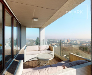 PREDANÉ + PRENAJATÉ -Slnečný, kompletne zariadený 4 izbový byt s terasou, loggiou, 2 x parking v garáži: rezidencia PARKVILLE, KOLIBA-BA III.