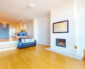 PREDANÉ- 5 izb.rodinný dom v TOP lokalite KOLIBA s panoramatickým výhľadom na mesto a zeleň, sauna,krb,garáž.