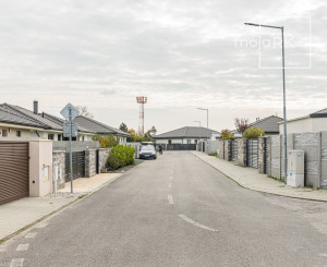 Ponuka posledného stavebného pozemku v Moste pri Bratislave