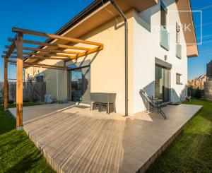 Na predaj moderný rodinný dom v Stupave – Ulica Pod kopcami