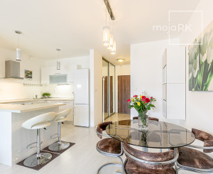 3 izb.byt s PREDZÁHRADKOU+TERASA,KLIMATIZÁCIA,PARKING.