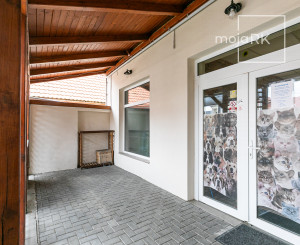 PRENAJATÉ- Komerčný priestor 93m2 s mnohofunkčným využitím.