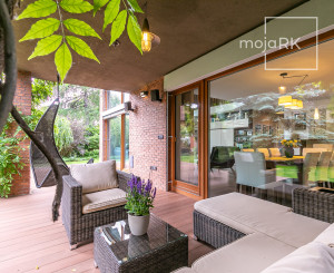 PREDANÉ - 6 izb.rodinný dom s bazénom, TOP záhradou-ZB.