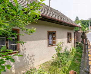 REZERVOVANÉ-rod.dom v tesnej blízkosti lesa-BORINKA.