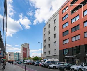 UL.DUNAJSKÁ-byt 48m2,kompl.zariadený,klimatizácia,vys.stropy.