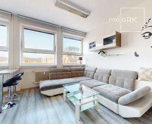 Predaj - moderne zariadená garzónka – Stará Vajnorská BA III