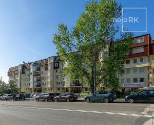 PRIESTRANNÝ 3 izb.byt, garáž, klimatizácia v TOP časti BA IV