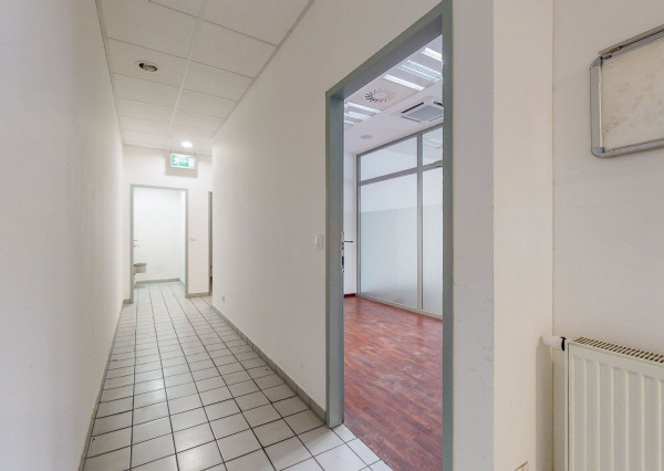 Komerčný priestor KRAMÁRE-ul.STROMOVÁ 183m2 s mnohofunkčným využitím v polyf.dome.