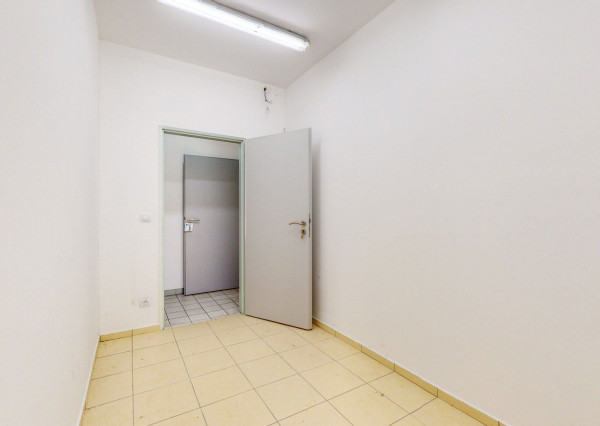 Komerčný priestor KRAMÁRE-ul.STROMOVÁ 183m2 s mnohofunkčným využitím v polyf.dome.