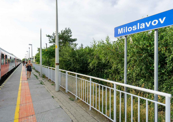 Výmerou nadštandardný rodinný dom, udržiavaná záhrada