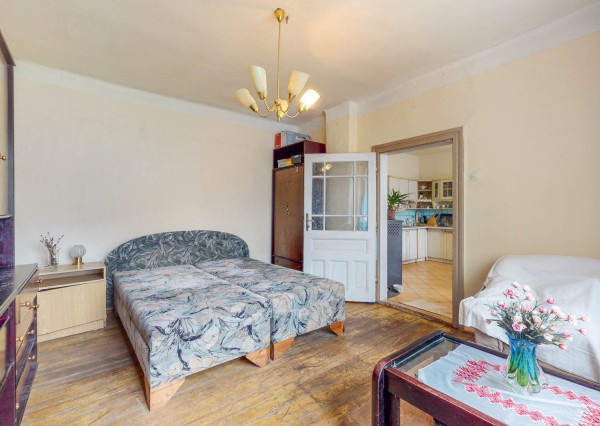 Veľký pozemok nedaleko Nitry o veľkosti 1219m2, Alekšince