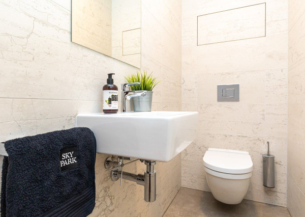 PRENAJATÉ, SKY PARK-2 izb.byt,zariadený,klimatizácia,parking.