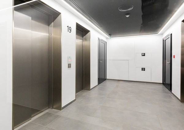 PRENAJATÉ, SKY PARK-2 izb.byt,zariadený,klimatizácia,parking.