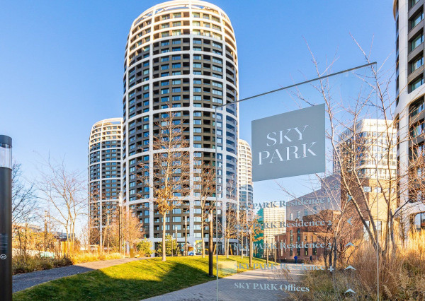 PRENAJATÉ, SKY PARK-2 izb.byt,zariadený,klimatizácia,parking.