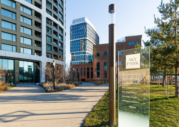 PRENAJATÉ, SKY PARK-2 izb.byt,zariadený,klimatizácia,parking.