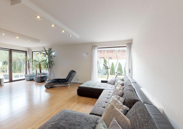 PREDANÉ -Moderná novostavba, ideálny dom pre rodinný život v Marianke.