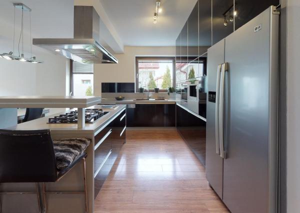 PREDANÉ -Moderná novostavba, ideálny dom pre rodinný život v Marianke.