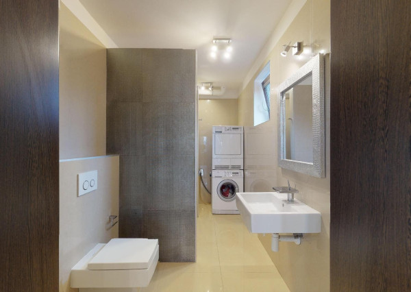 PREDANÉ -Moderná novostavba, ideálny dom pre rodinný život v Marianke.