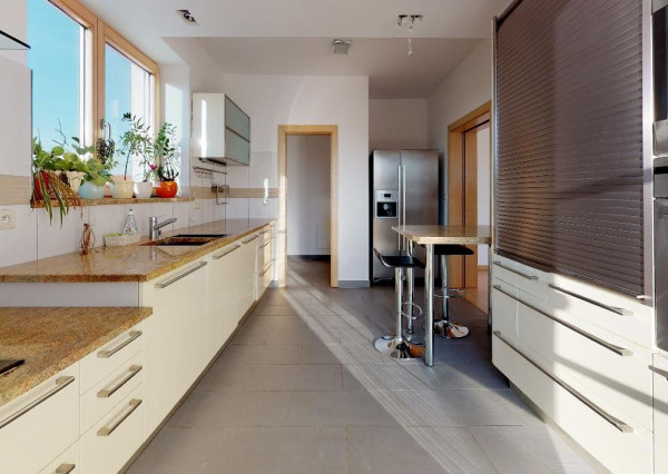 PRENAJATÉ-nadčasová vila,novostavba s kompletným komfortom.