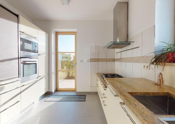 PRENAJATÉ-nadčasová vila,novostavba s kompletným komfortom.