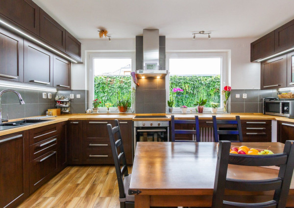 PREDANÉ - Praktický rodinný dom v blízkosti Stupavského parku