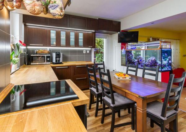 PREDANÉ - Praktický rodinný dom v blízkosti Stupavského parku