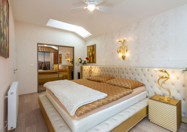 PREDANÉ,6. izb. rodinný dom nachádzajúci sa v srdci Stupavy.