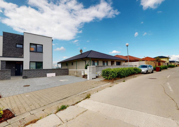 PREDANÉ-Novostavba 5 izb.rodinný dom RD1/C:132 m2,rovinatý pozemok 505 m2, Trnava.