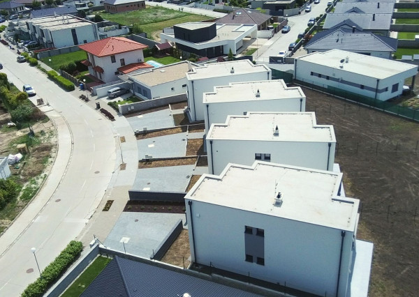 PREDANÉ-Novostavba 5 izb.rodinný dom RD1/C:132 m2,rovinatý pozemok 505 m2, Trnava.