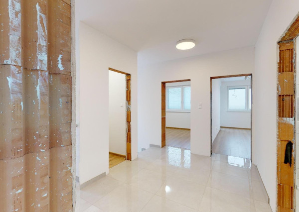 PREDANÉ-Novostavba 5 izb.rodinný dom RD1/C:132 m2,rovinatý pozemok 505 m2, Trnava.