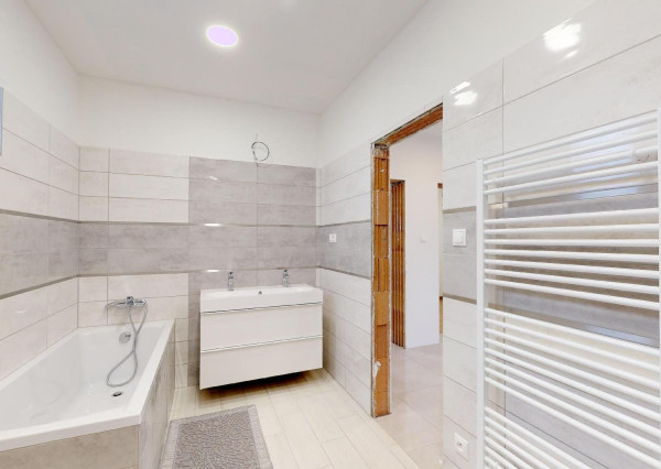 PREDANÉ-Novostavba 5 izb.rodinný dom RD1/C:132 m2,rovinatý pozemok 505 m2, Trnava.