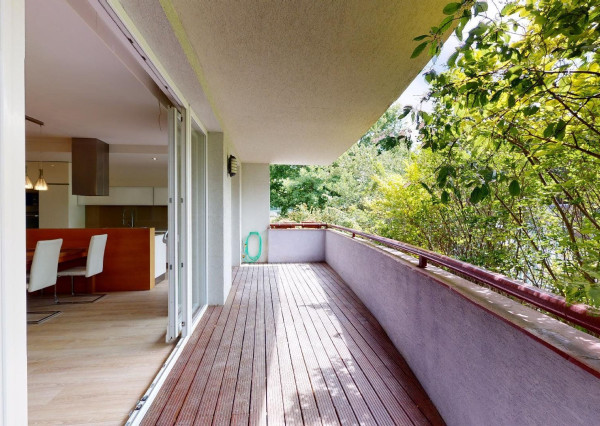 PRENAJATÉ: HRADNÝ VRCH, ul. Drotárska - 4 izb. byt 122m2 + logia 14m2 + parking.