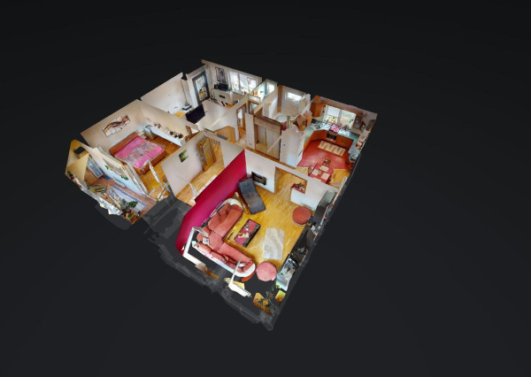 PREDANÉ -V blízkosti Stupavského parku 7 izbový rodinný dom, pozemok 634 m2, 3 garáž. STUPAVA