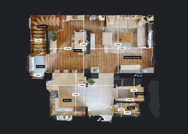 PREDANÉ -rod.dom s pozemkom 908 m2,bazénom,altánkom,3 x garáž v tesnej blízkosti ZŠ, MŠ a námestia v ZB.