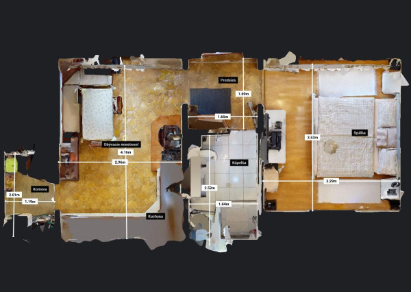 PREDANÉ -rod.dom s pozemkom 908 m2,bazénom,altánkom,3 x garáž v tesnej blízkosti ZŠ, MŠ a námestia v ZB.