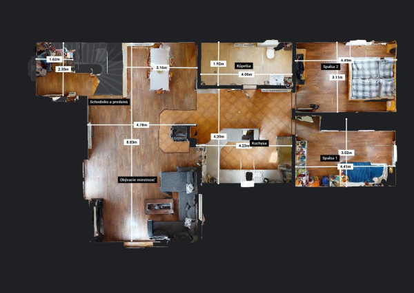 PREDANÉ -rod.dom s pozemkom 908 m2,bazénom,altánkom,3 x garáž v tesnej blízkosti ZŠ, MŠ a námestia v ZB.