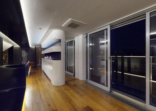 PREDANÉ - mezonetový byt 129,70 m2  s balkónom v historickom centre BA - STARÉ MESTO.