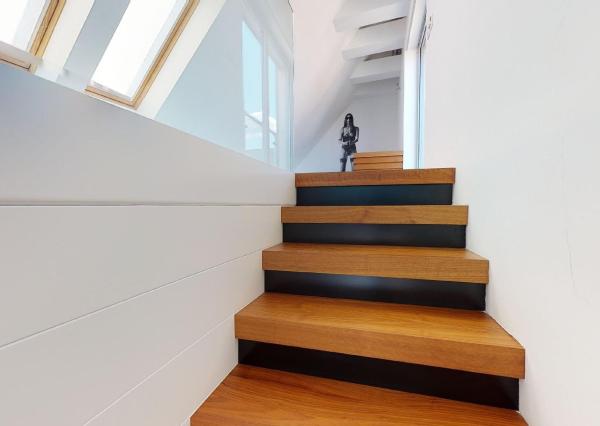 PREDANÉ - mezonetový byt 129,70 m2  s balkónom v historickom centre BA - STARÉ MESTO.