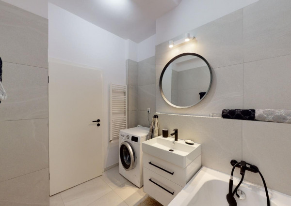 UL.DUNAJSKÁ-byt 48m2,kompl.zariadený,klimatizácia,vys.stropy.