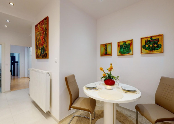 UL.DUNAJSKÁ-byt 48m2,kompl.zariadený,klimatizácia,vys.stropy.