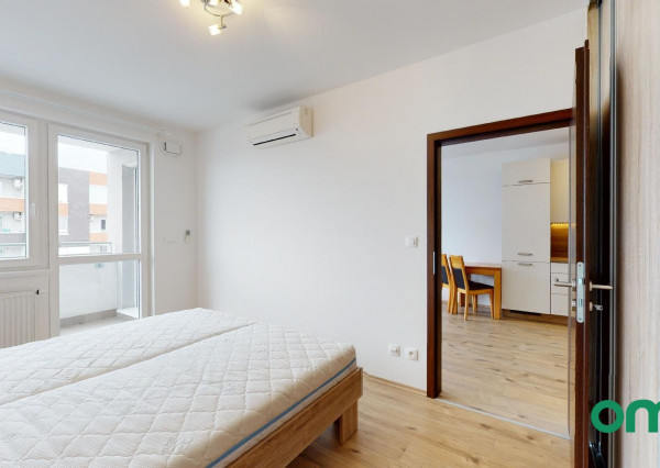 PRENAJATÉ | S krásnym výhľadom na 15 poschodí v Perle Ružinova