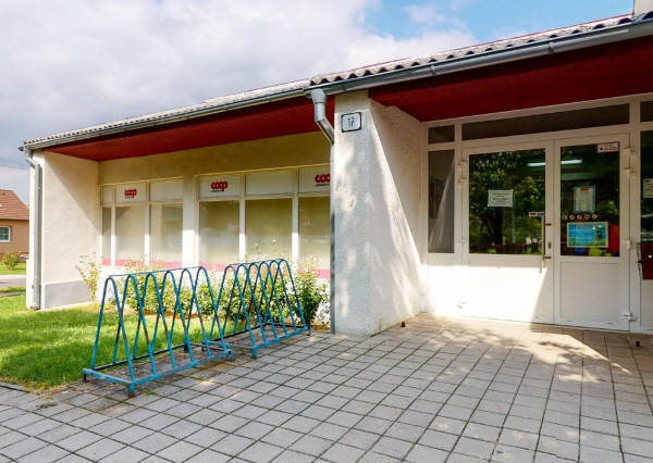 Predaj - rovinatý pozemok, pravidelný tvar 44 773 m2 na Záhori, obec Plavecký Mikuláš.