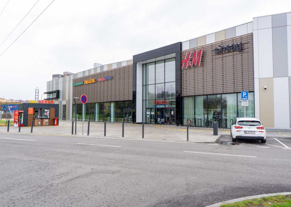 PRENAJATÉ- 1 izb. útulný byt s balkónom kompletne zariadený v novostavbe časť - SLNEČNICE MESTO, BA V.