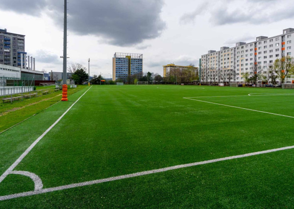 PRENAJATÉ- 1 izb. útulný byt s balkónom kompletne zariadený v novostavbe časť - SLNEČNICE MESTO, BA V.