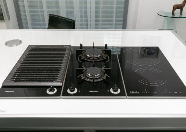 Exkluzívna vila v TOP lokalite KOLIBA - VINOHRADY s panoramatickým výhľadom.