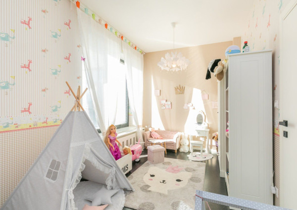 Exkluzívna vila v TOP lokalite KOLIBA - VINOHRADY s panoramatickým výhľadom.