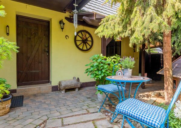 Prenajaté: rod.dom v tesnej BLÍZKOSTI LESA,NÁMESTIA a PÚTNICKÉHO AREÁLU